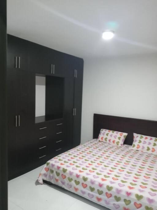 Vivienda Turistica Benicalap! Apartment Cali Luaran gambar